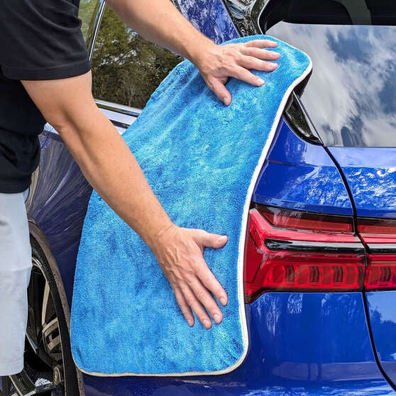 Bowden's Own Twisted Pro Sucker Drying Towel 700 X 500mm